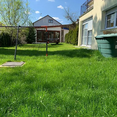 Terrassenwohnung In Bei Wuerzburg Апартаменты Estenfeld
